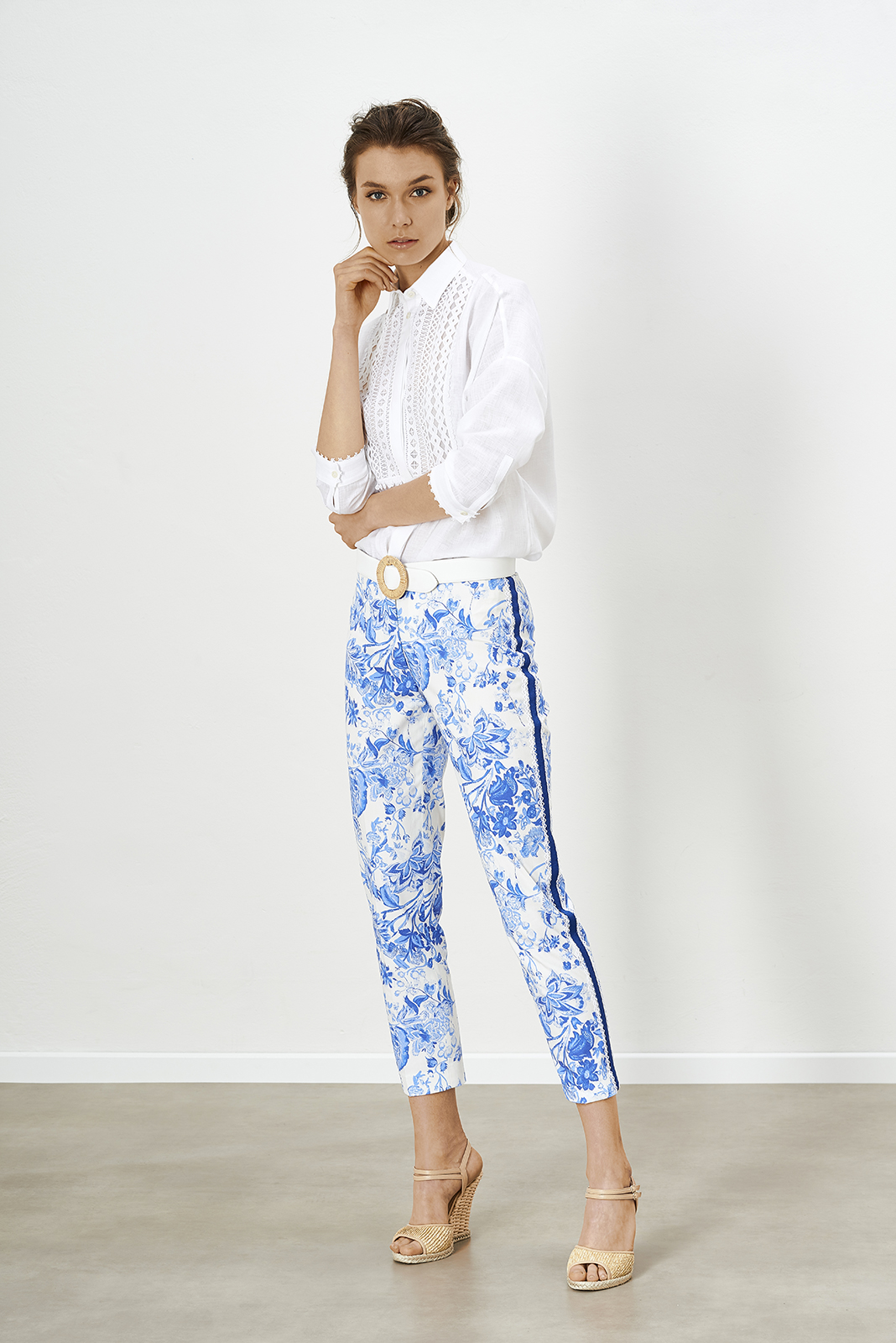 pale blue capri trousers